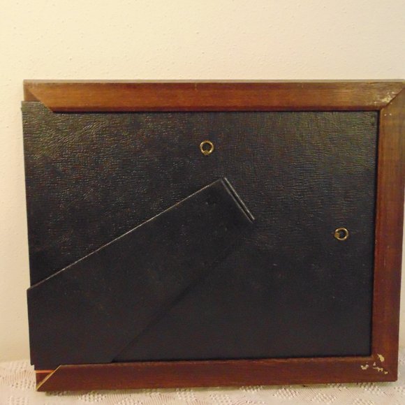 Mother Cat with Kittens, Original Pencil Sketch with Oil Pastels, 11.38x9.38 - Picture 8 of 8